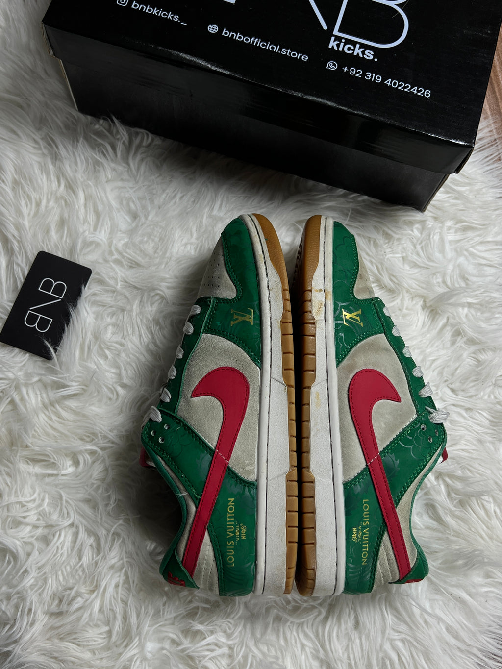 Louis Vuitton x Nike SB Dunk Low | Size 44/45