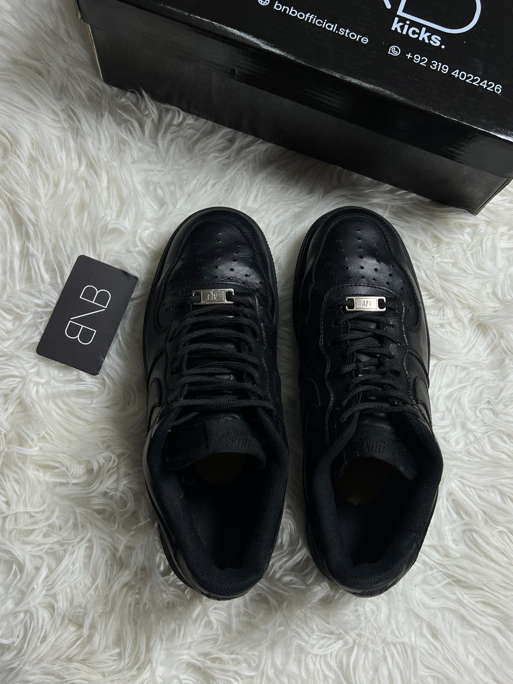 Nike Air Force 1 Triple Black | Size 43/44