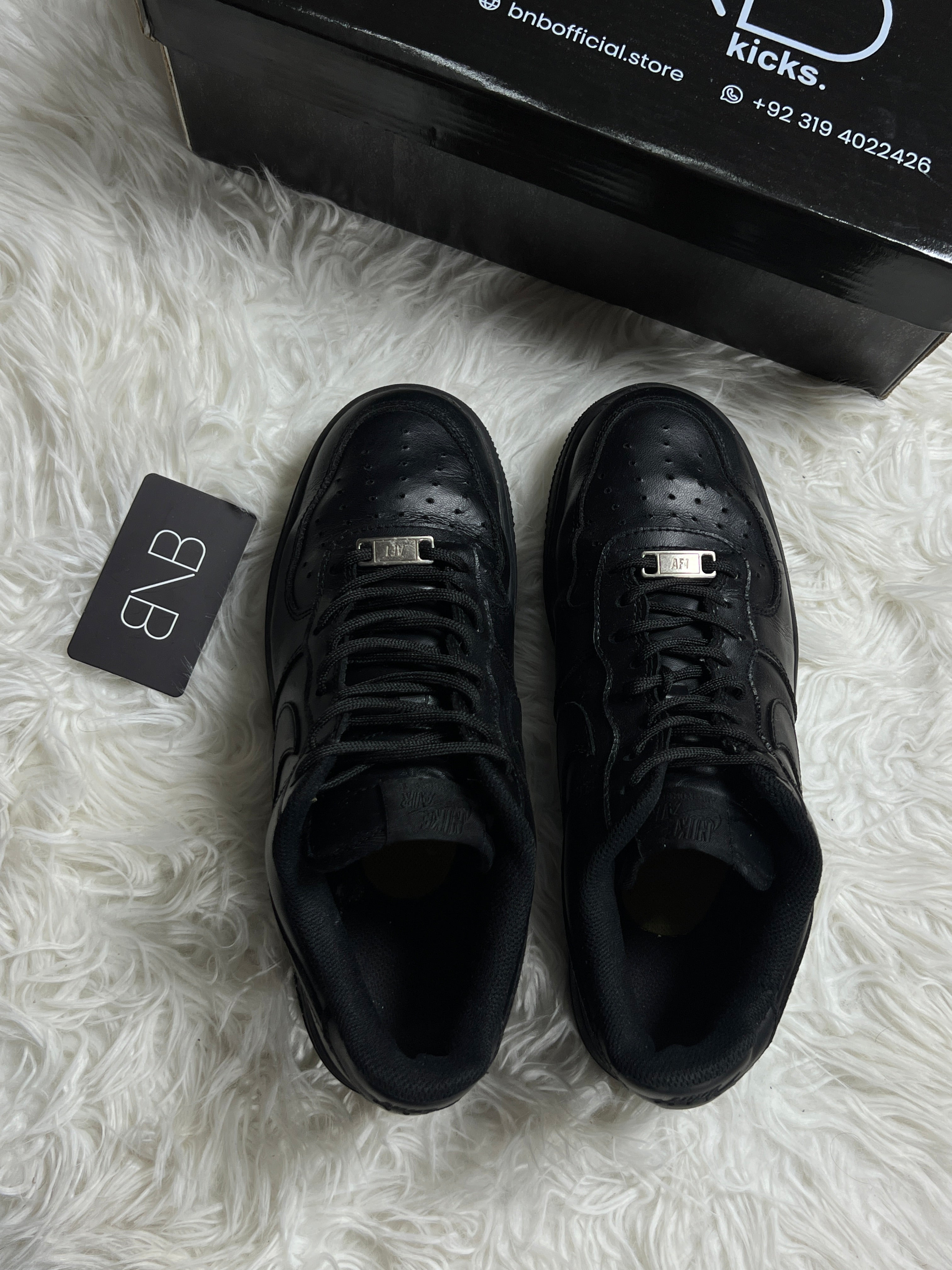 Nike Air Force 1 Triple Black | Size 43/44
