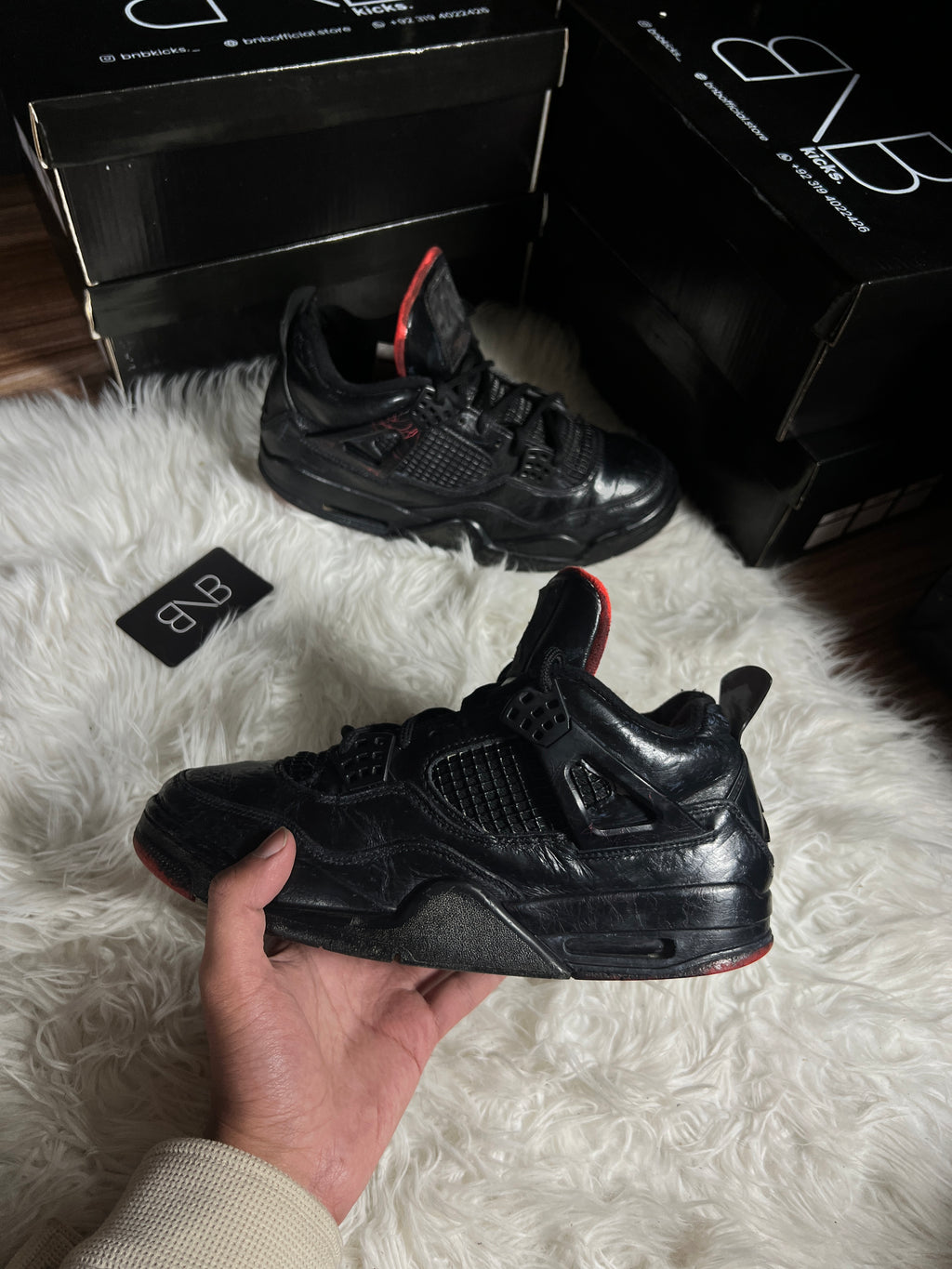 Air jordan 4 Black Retro | Size 42.5