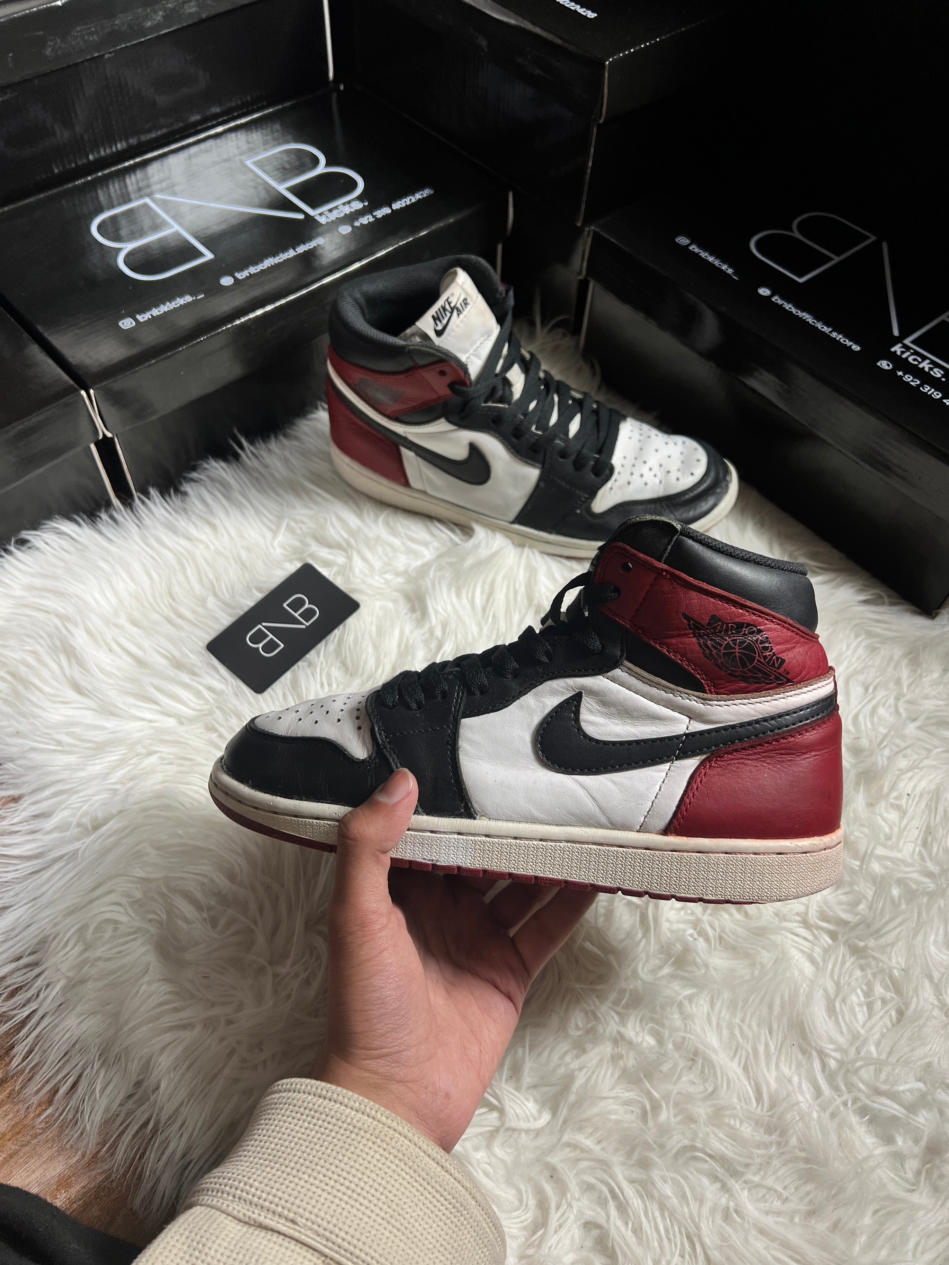 Nike Air Jordan 1 Retro High "Black Toe Gym red" | Size 43