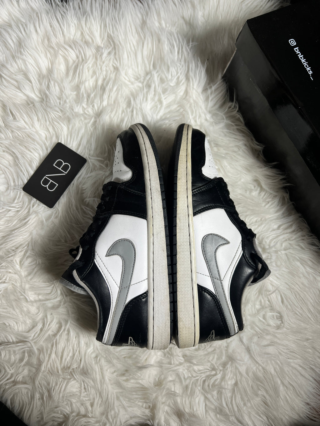 Nike Air Jordan 1 Low "Black Medium Grey” | Size 42