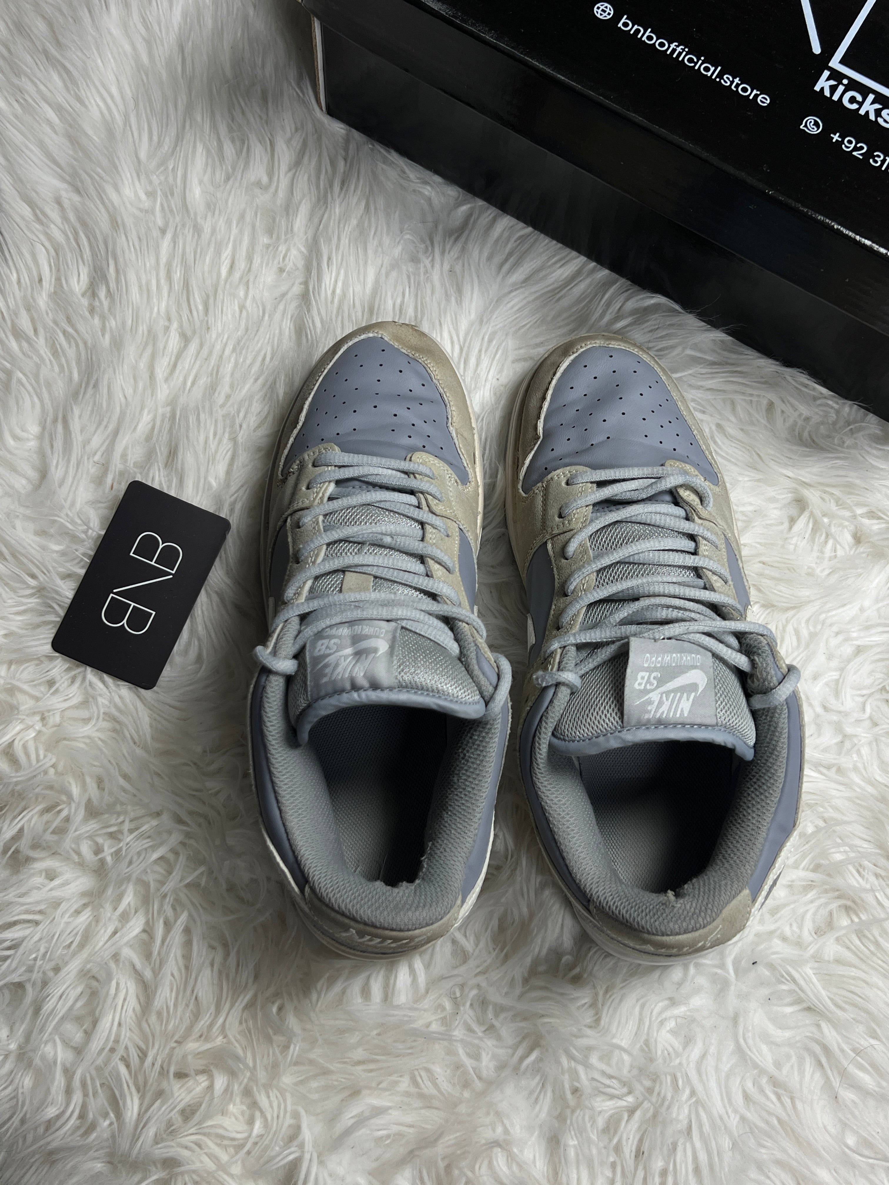 Nike SB Dunk Low Pro 'Summit White Wolf Grey' | Size 42/43
