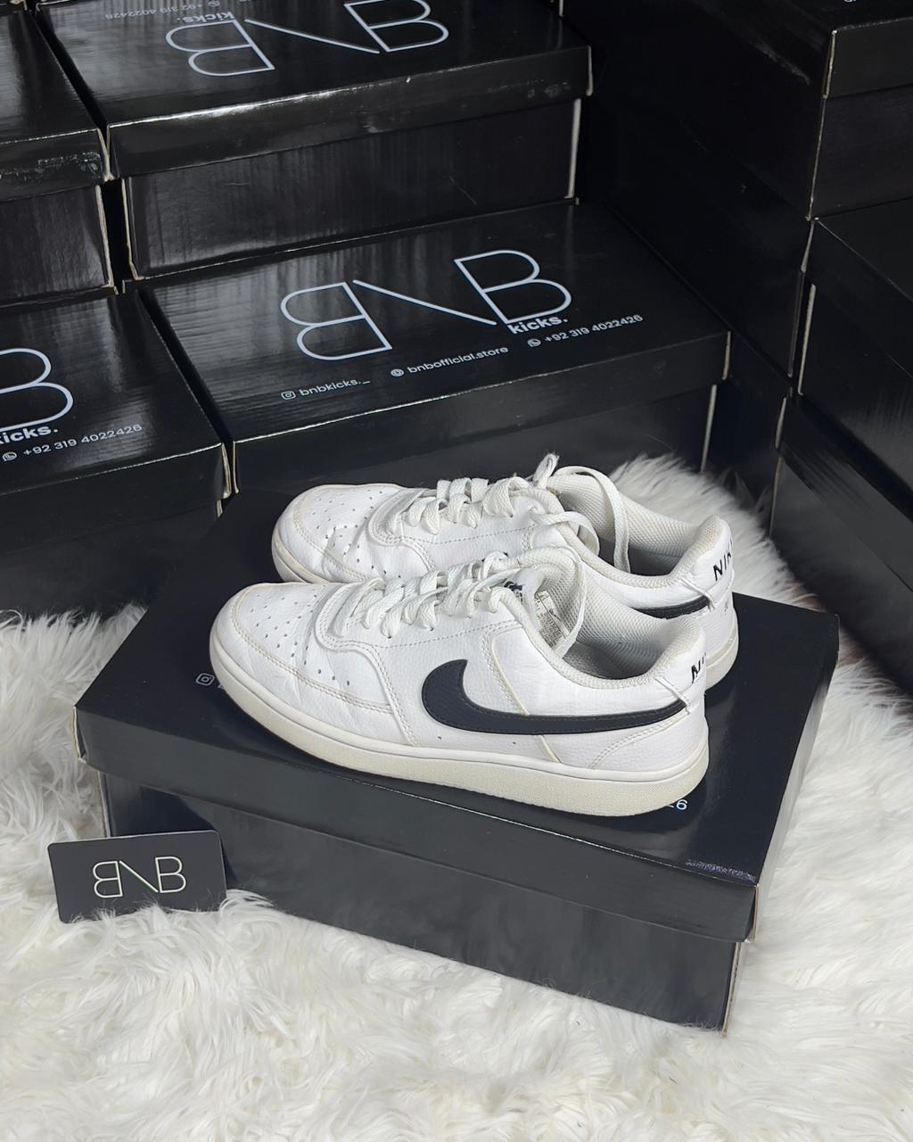 Nike Court Vision Low | Size 37/38