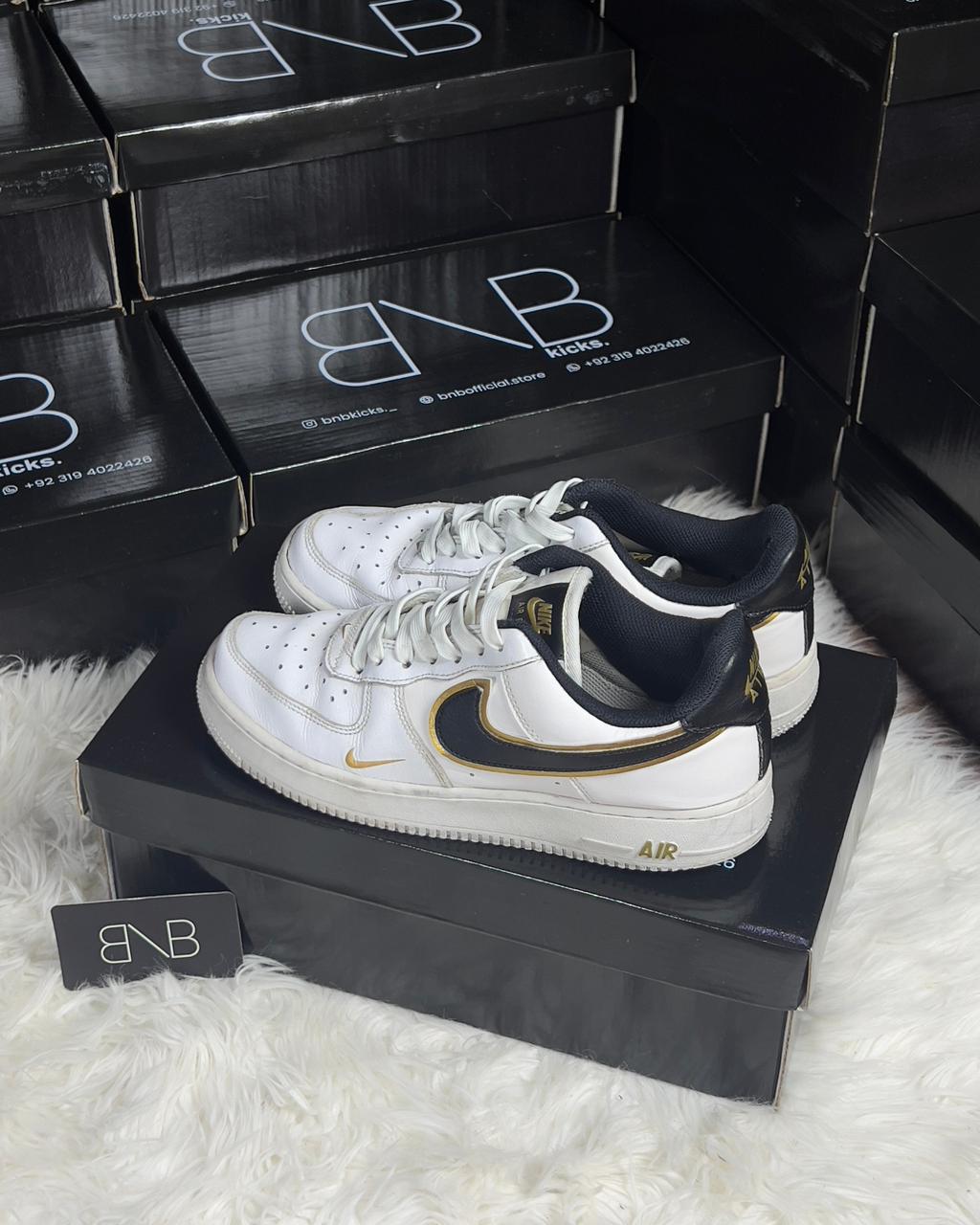 Nike Air Force 1 '07 LV8 'Double Swoosh' | Size 40