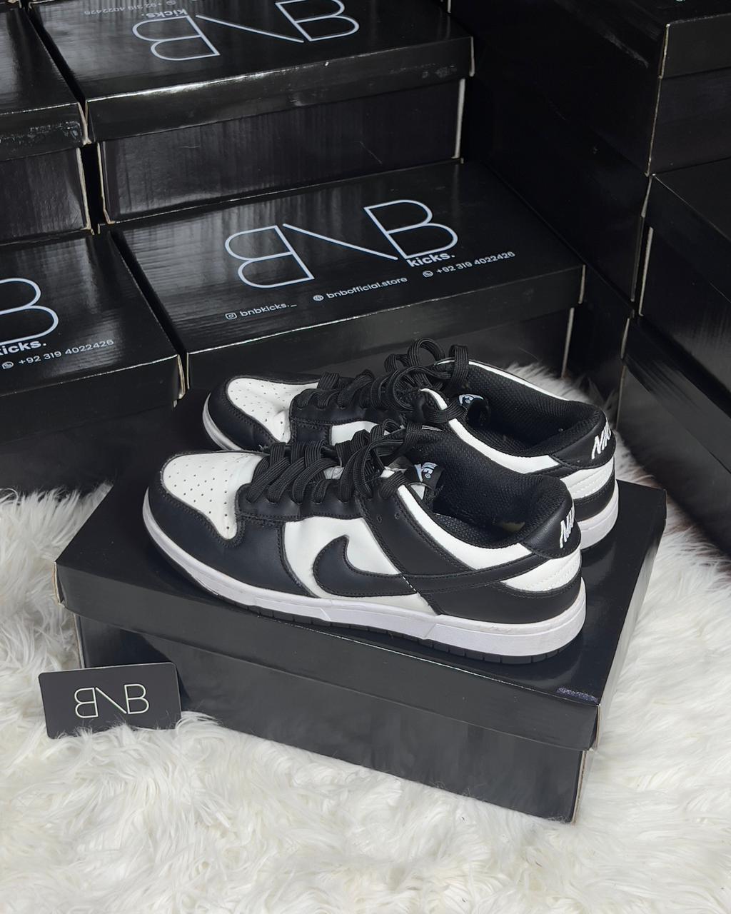 Nike Dunk Low Panda | Size 41/42