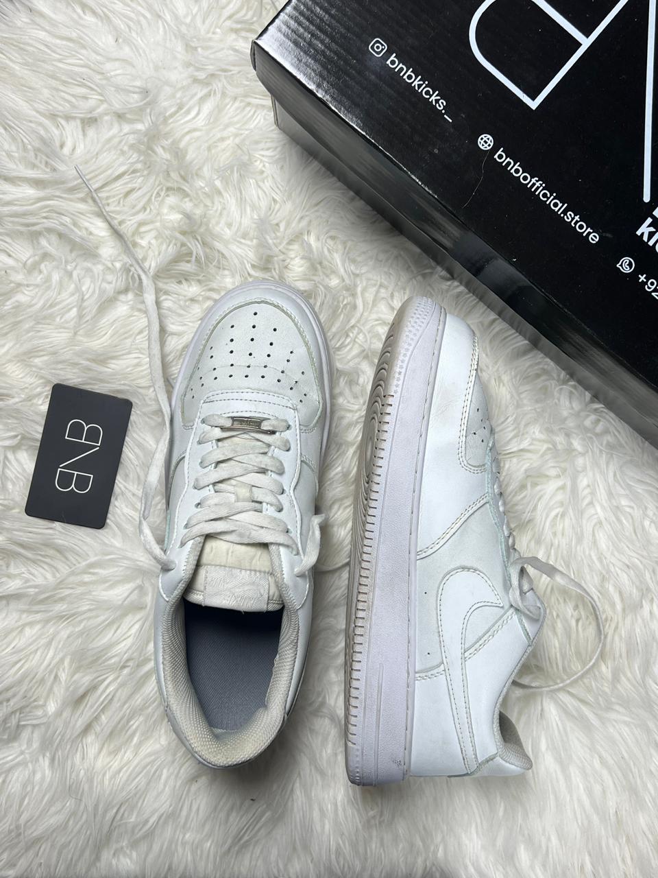 Nike Air Force 1 Triple White | Size 43/44