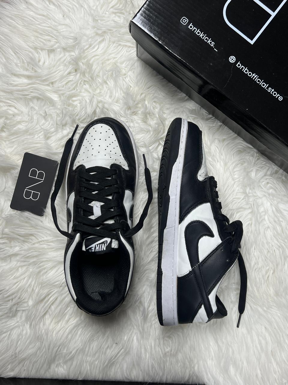 Nike Dunk Low Panda | Size 41/42
