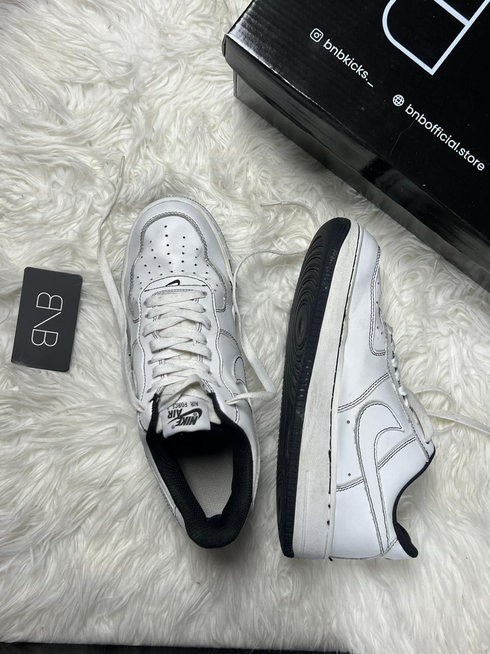 Nike Air Force 1 Low '07 | Size 42