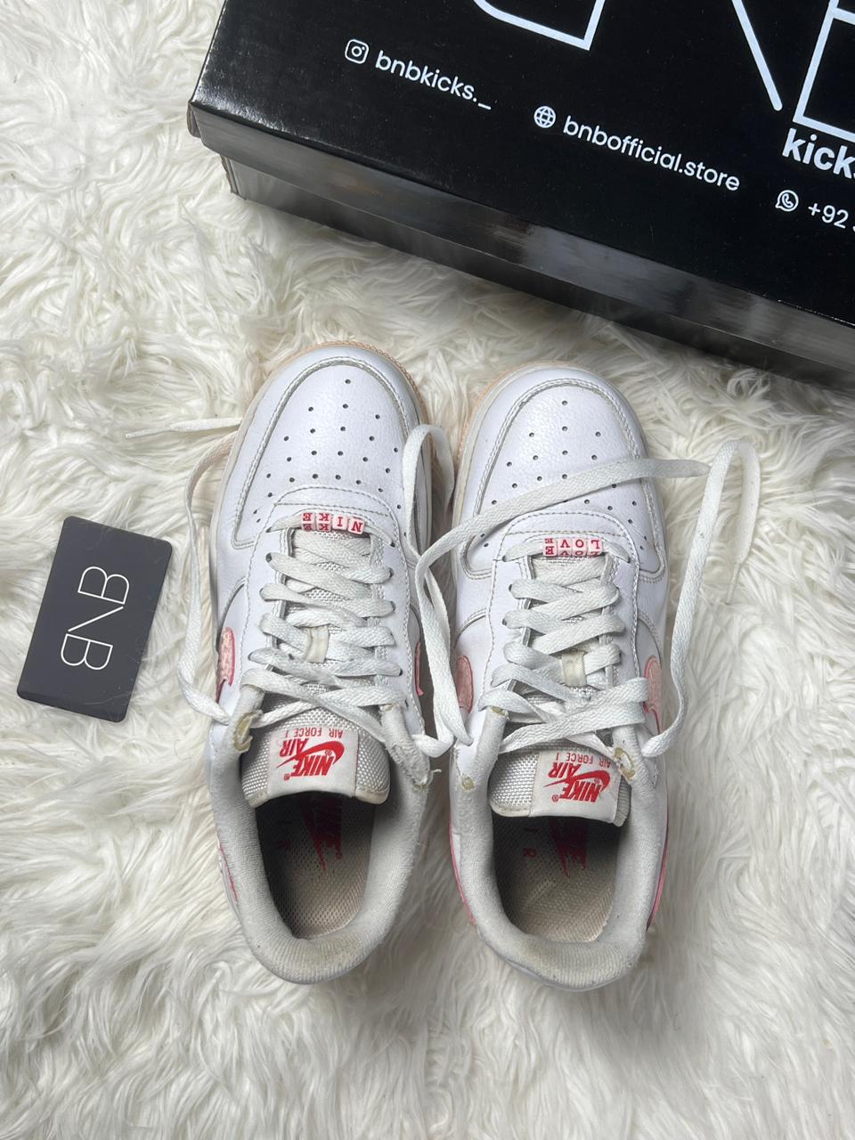 Nike Air Force 1 Low 'Valentine's Day 2022' | Size 40