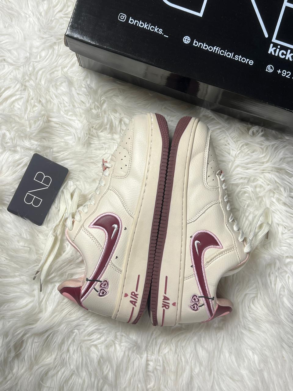 Nike Air Force 1 Low 'Valentine's Day 2023' | Size 39