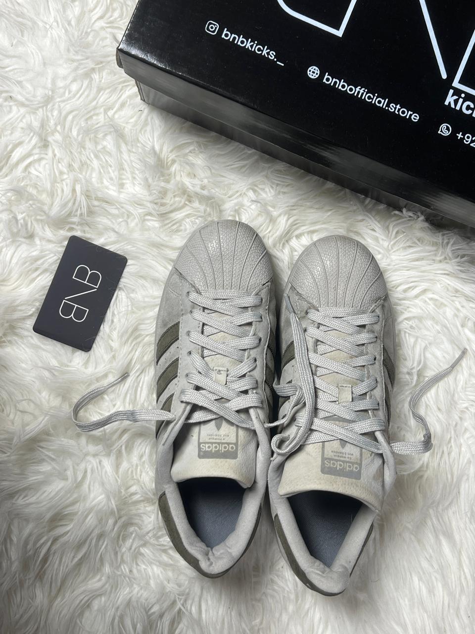 Adidas Superstar | Size 41/42