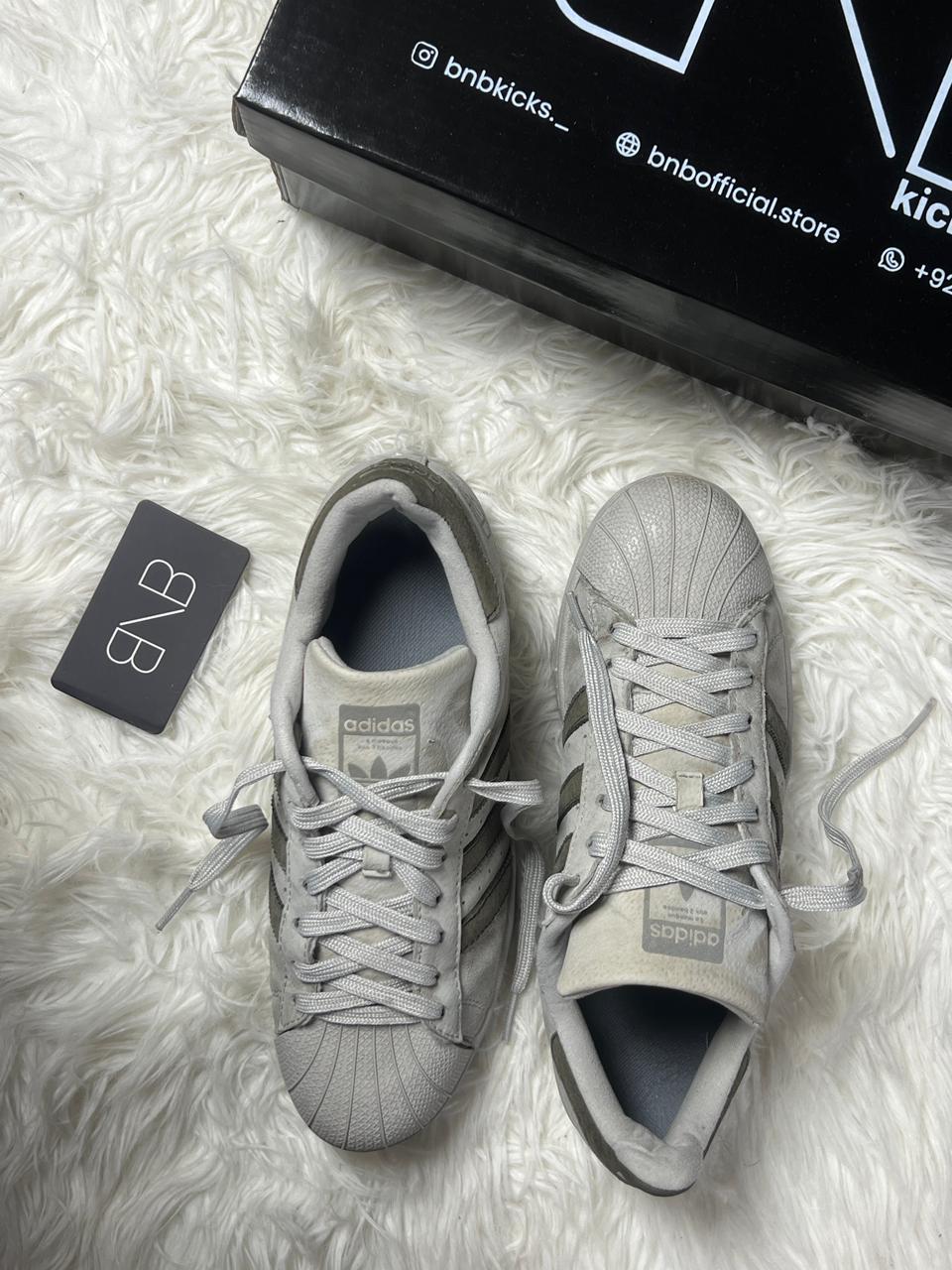 Adidas Superstar | Size 41/42