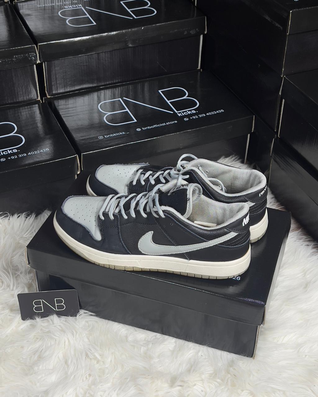Nike SB Dunk low J-Pack Shadow | Size 42